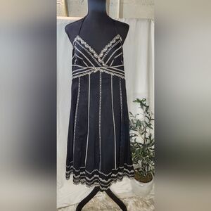 WHITE HOUSE BLACK MARKET 100% COTTON HALTER DRESS size 4